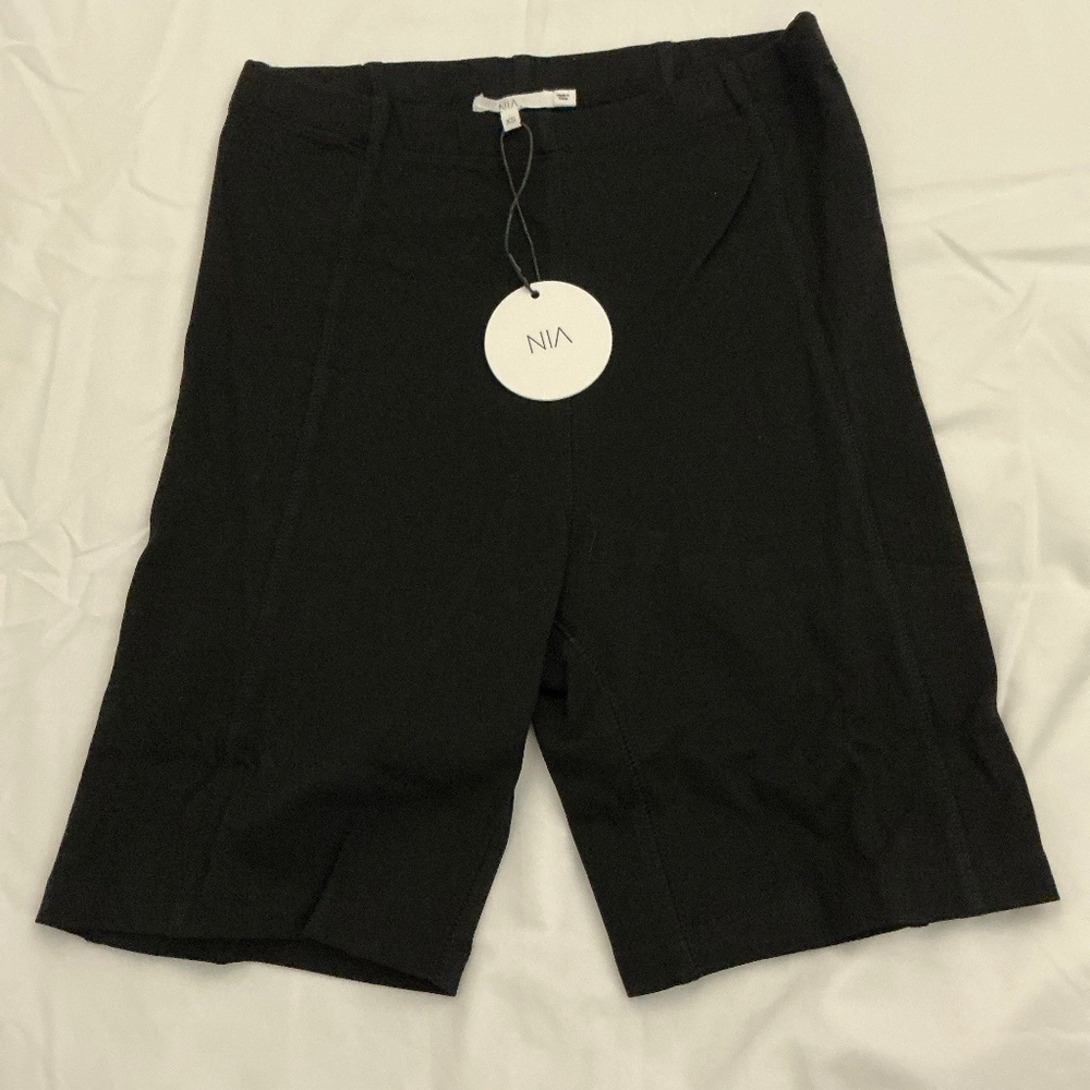 NIA - Classic Athletic Shorts - Women’s - Black - NEW w tag